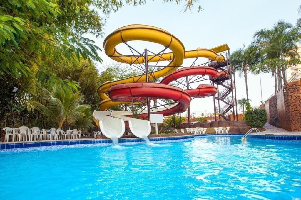 Golden Dolphin Piscinas 24h * Caldas Novas