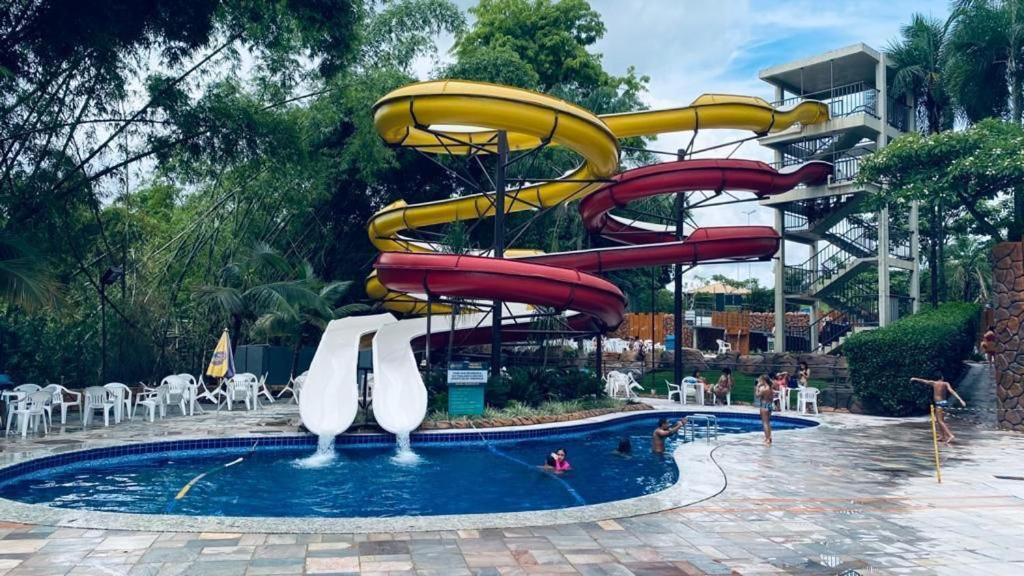 Golden Dolphin Piscinas 24h *